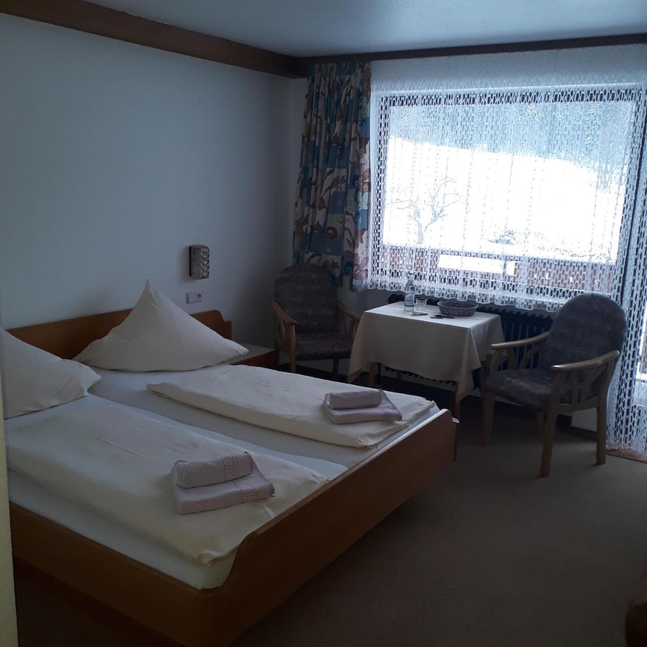 Pension Brix Hotel Варменщайнах Екстериор снимка