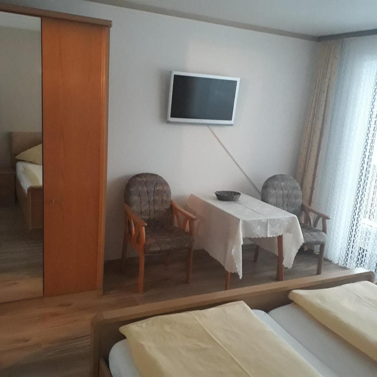 Pension Brix Hotel Варменщайнах Екстериор снимка